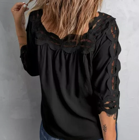 Final price Last one New Crochet trim hollow-out top - Picture 3 of 11